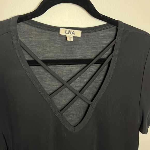 LNA T-shirt - Picture 2 of 4